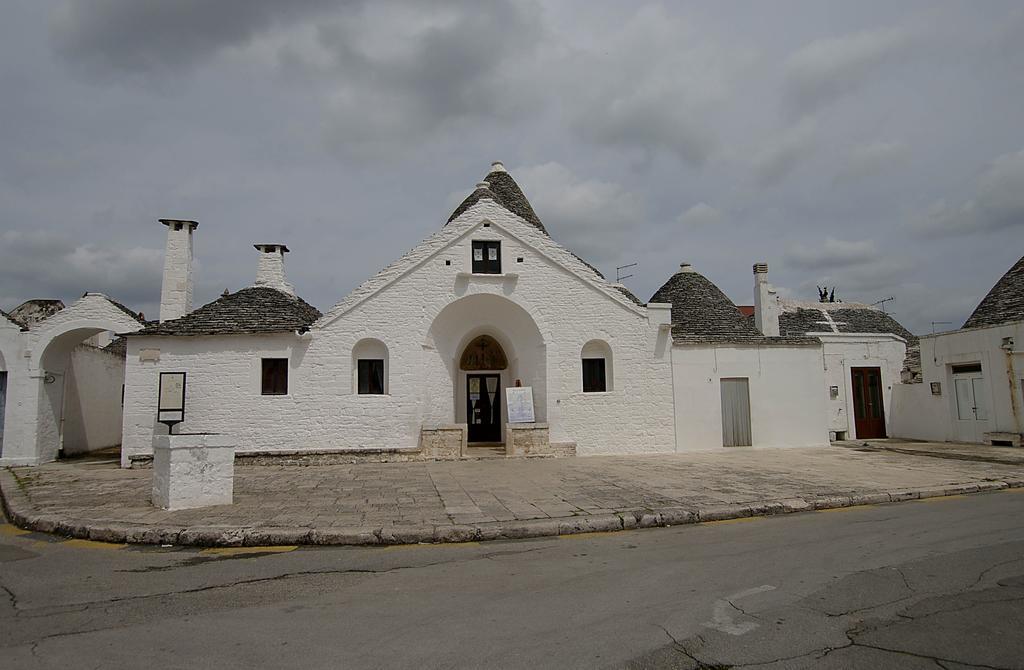 Trullo Monte Grappa Villa Alberobello Bagian luar foto